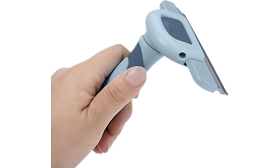 Grau-blauer Katzen-Fellentfernungs­kamm mit ergonomischem Griff, Edelstahlklinge und leicht zu reinigendem Design.